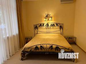 3-к квартира, посуточно, 120м2, 1/3 этаж