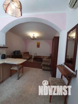 1-к квартира, посуточно, 35м2, 1/2 этаж