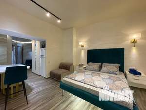 1-к квартира, посуточно, 35м2, 1/2 этаж