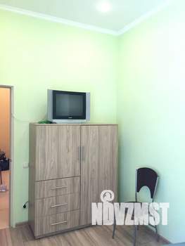 2-к квартира, посуточно, 65м2, 1/2 этаж