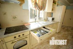 2-к квартира, посуточно, 50м2, 1/3 этаж