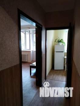 1-к квартира, посуточно, 35м2, 4/4 этаж