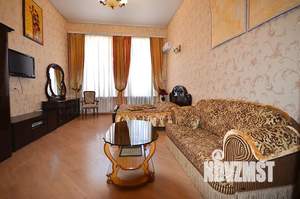 2-к квартира, посуточно, 67м2, 2/4 этаж