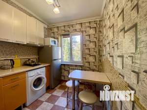 1-к квартира, посуточно, 30м2, 4/4 этаж