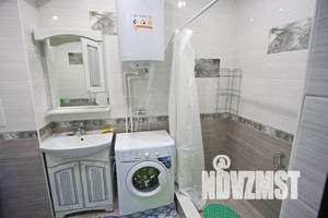 1-к квартира, посуточно, 41м2, 3/7 этаж