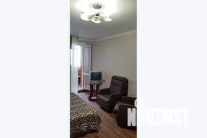 1-к квартира, посуточно, 43м2, 3/9 этаж