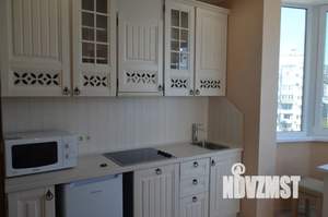 Студия квартира, посуточно, 38м2, 5/6 этаж