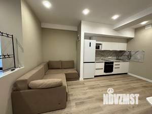 Студия квартира, посуточно, 35м2, 2/4 этаж