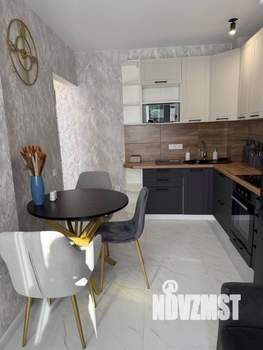 1-к квартира, посуточно, 37м2, 1/1 этаж