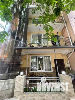 2-к квартира, посуточно, 40м2, 3/3 этаж