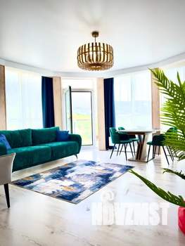 2-к квартира, посуточно, 60м2, 15/15 этаж