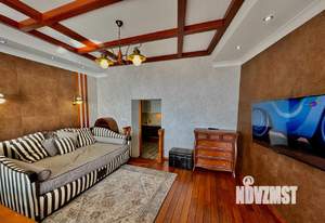 1-к квартира, посуточно, 55м2, 10/12 этаж