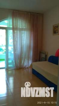 1-к квартира, посуточно, 30м2, 3/3 этаж