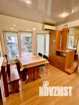 2-к квартира, посуточно, 35м2, 2/2 этаж