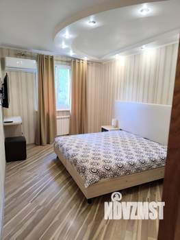 2-к квартира, посуточно, 60м2, 3/3 этаж