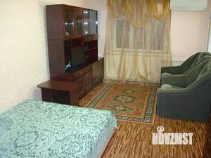 2-к квартира, посуточно, 35м2, 1/3 этаж