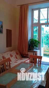 2-к квартира, посуточно, 60м2, 1/1 этаж