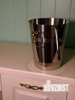 Студия квартира, посуточно, 47м2, 4/8 этаж