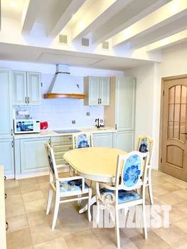 2-к квартира, посуточно, 70м2, 1/6 этаж