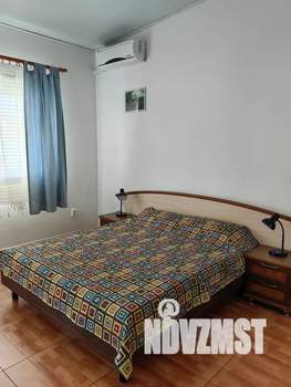 Студия квартира, посуточно, 40м2, 4/4 этаж