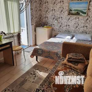 1-к квартира, посуточно, 15м2, 1/2 этаж