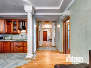 4-к квартира, посуточно, 104м2, 2/5 этаж