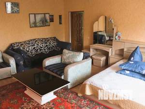 1-к квартира, посуточно, 60м2, 2/2 этаж