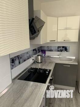 Студия квартира, посуточно, 40м2, 5/9 этаж