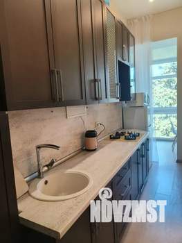 1-к квартира, посуточно, 33м2, 3/3 этаж