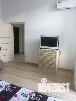 1-к квартира, посуточно, 48м2, 8/9 этаж