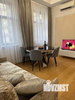 Студия квартира, на длительный срок, 65м2, 3/5 этаж