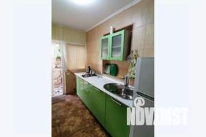 1-к квартира, посуточно, 32м2, 1/2 этаж