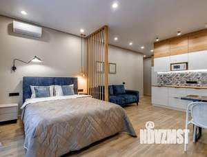 Студия квартира, посуточно, 42м2, 3/10 этаж