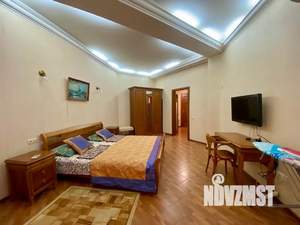 1-к квартира, посуточно, 52м2, 4/9 этаж