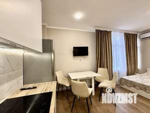 Студия квартира, посуточно, 35м2, 5/8 этаж
