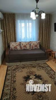 2-к квартира, посуточно, 50м2, 1/2 этаж