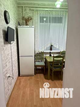 2-к квартира, посуточно, 50м2, 4/4 этаж