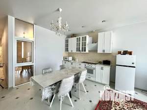 2-к квартира, посуточно, 80м2, 2/6 этаж