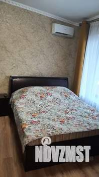 1-к квартира, посуточно, 30м2, 1/2 этаж