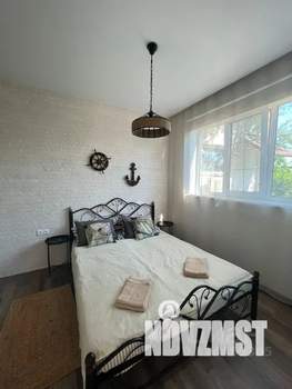 2-к квартира, посуточно, 25м2, 1/2 этаж