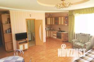 1-к квартира, посуточно, 40м2, 3/3 этаж