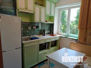 1-к квартира, посуточно, 32м2, 2/3 этаж