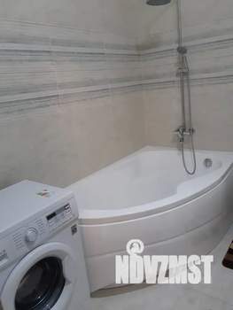 Студия квартира, посуточно, 45м2, 4/10 этаж