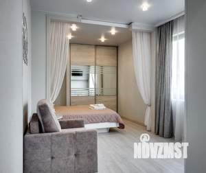 2-к квартира, посуточно, 60м2, 15/20 этаж