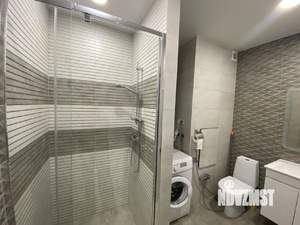 Студия квартира, посуточно, 40м2, 3/12 этаж