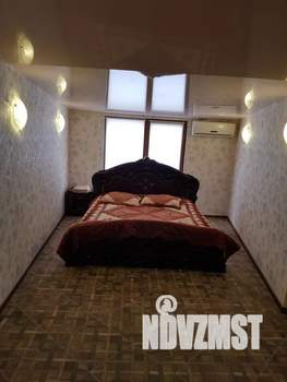 2-к квартира, посуточно, 68м2, 3/3 этаж