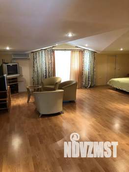 6-к квартира, посуточно, 300м2, 2/2 этаж