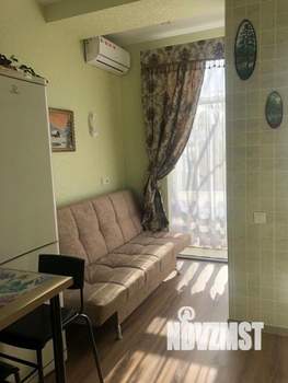 Студия квартира, посуточно, 24м2, 2/6 этаж