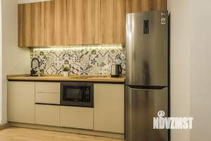 Студия квартира, посуточно, 40м2, 14/18 этаж