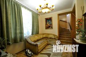 4-к квартира, посуточно, 100м2, 2/3 этаж